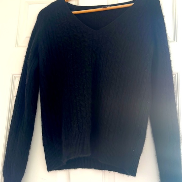 Ann Taylor Wool sweater - Picture 1 of 4